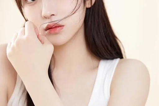 陈翔不忿前任走红想蹭热度拉其下水却被毛晓彤曝光录音实锤出轨