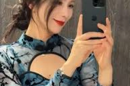 “假洋牌”优思益翻车事件：网红集体致歉背后的品牌包装术与流量陷阱