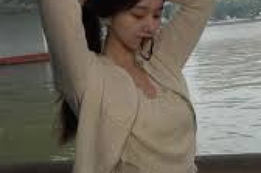 程青松的人脉有多硬？郝蕾、田海蓉一路陪伴韩寒也站台